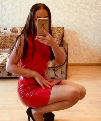 Я воплощение красоты и страсти, всегда готова побаловать тебя своим аппетитным телом и мастерством. Обладая опытом и нежной душой, я создам незабываемую атмосферу нашей встречи. 🌹
Мои услуги разнообразны и подстроюсь под твои желания. От нежных ласк и эротического массажа до пикантных ролевых игр и экспериментов. 💋 Никаких компромиссов, только безграничное удовольствие и улетные ощущения.
Мои фото говорят сами за себя, они проверены и подтверждают мою красоту и сексуальность. Знакомься с ними и ты поймешь, что я самое желанное сокровище Москвы. ✨
Мои гости остаются восхищены и возвращаются снова и снова. Позволь и себе окунуться в волшебный мир настоящей страсти и нежности, который я способна создать. Жду тебя в Москве для незабываемого приключения! 🌟 Зина